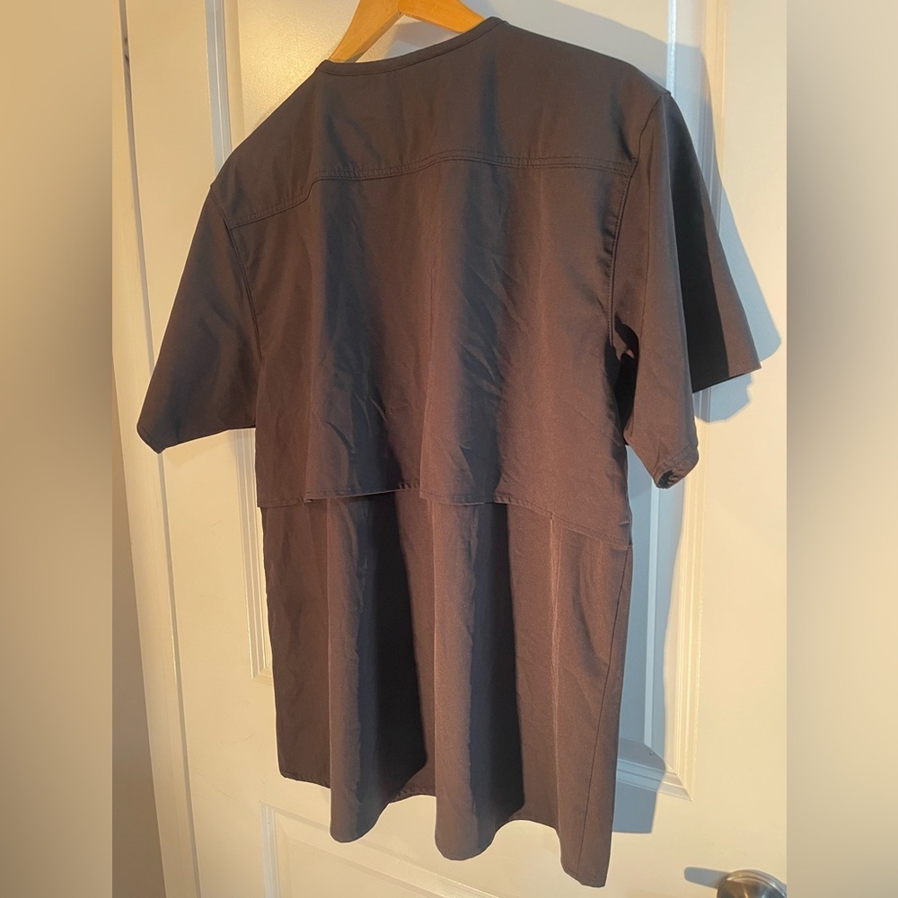Carhartt Men’s Black Scrub Shirt - Picture 11 of 14